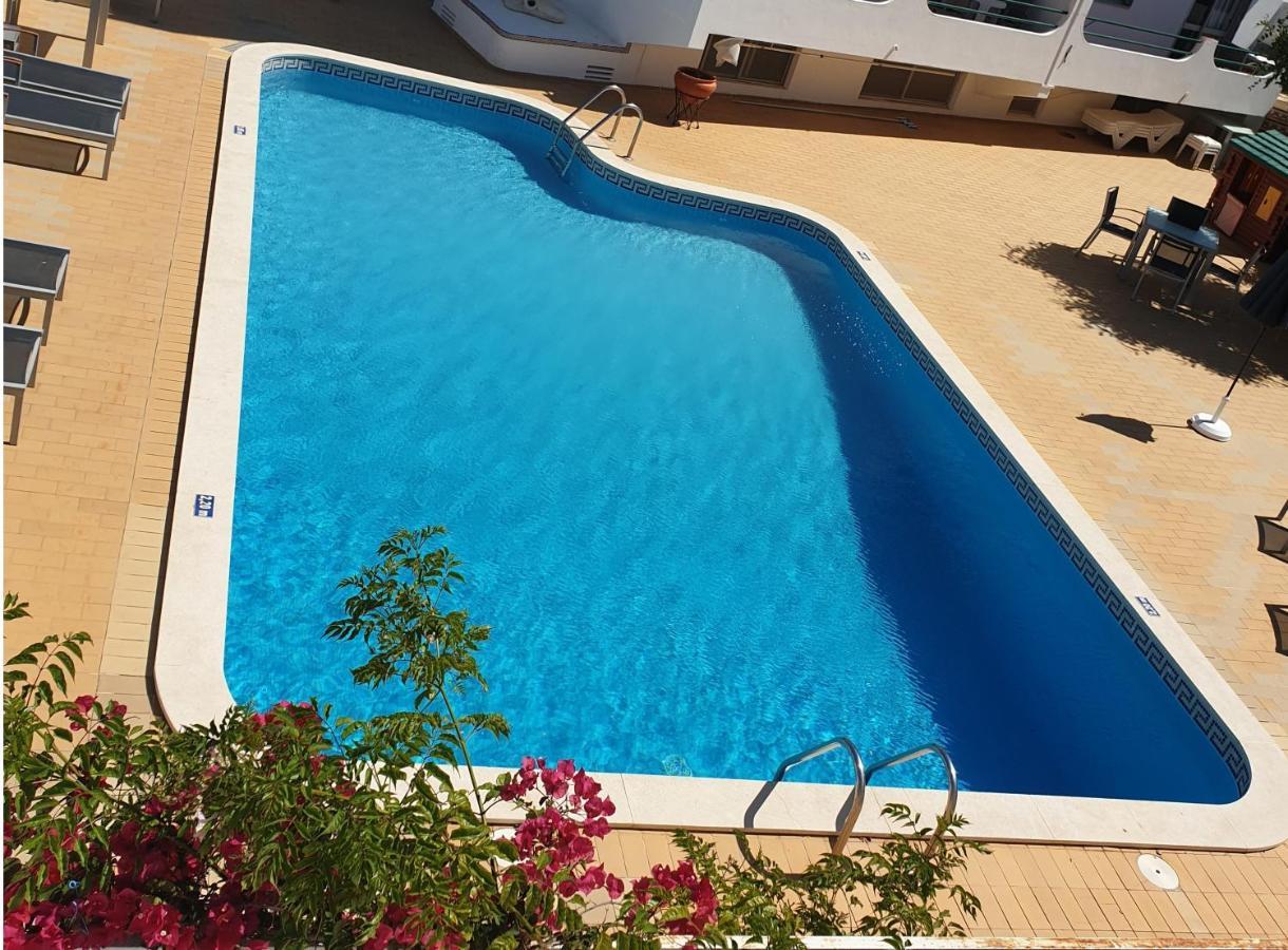 Casa agradável com piscina partilhada Albufeira Exterior foto